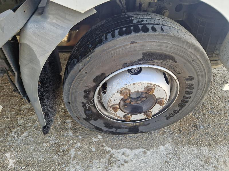 Camión Renault 180 DCI