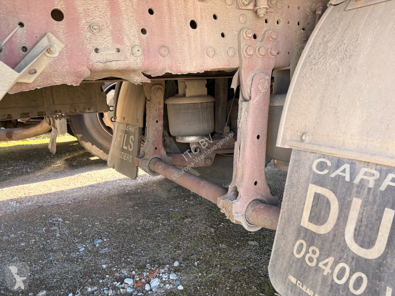 Camião Iveco TA1V3132P