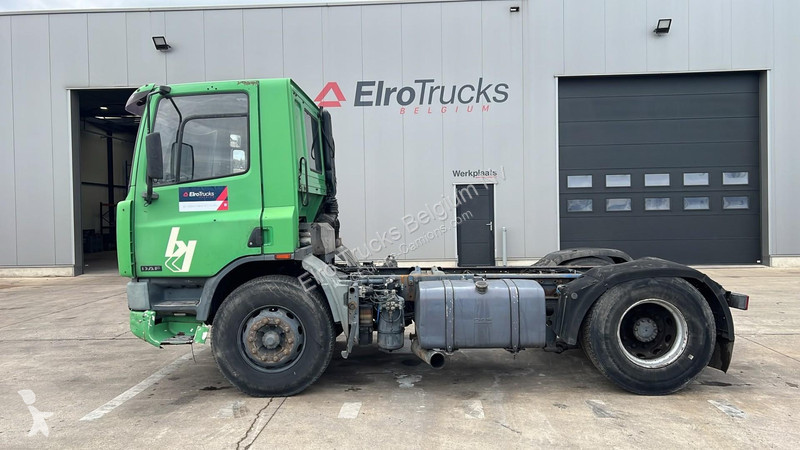 Camión DAF 270 (EURO 2 / MANUAL PUMP / POMPE...