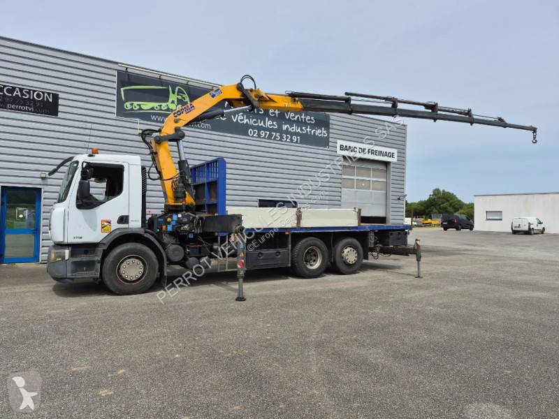 Renault 370 DXI truck