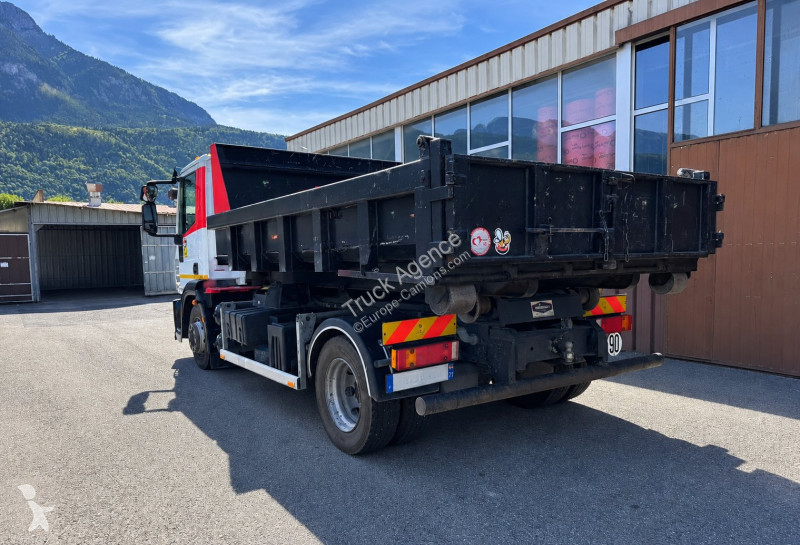 شاحنة Iveco  120E