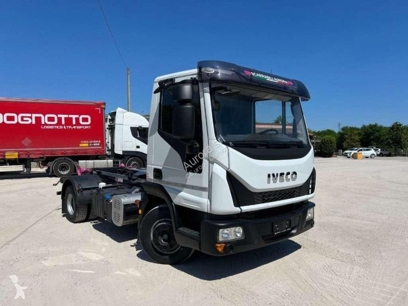 Kamion Iveco 120EL18 SCARRABILE