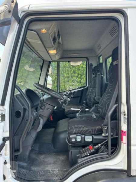 Camion Iveco 120EL22 CON SCARRABILE NUOVO