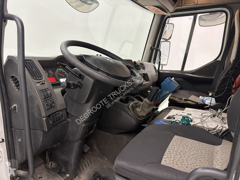 Lastbil Renault 220 DXi