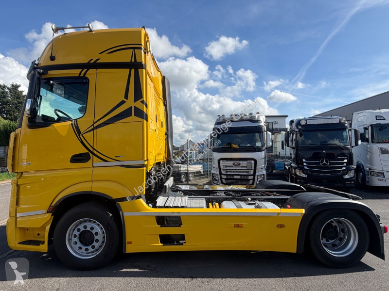 Камион Mercedes 1851 4x2 LOHR-Kit, GigaSpace,...