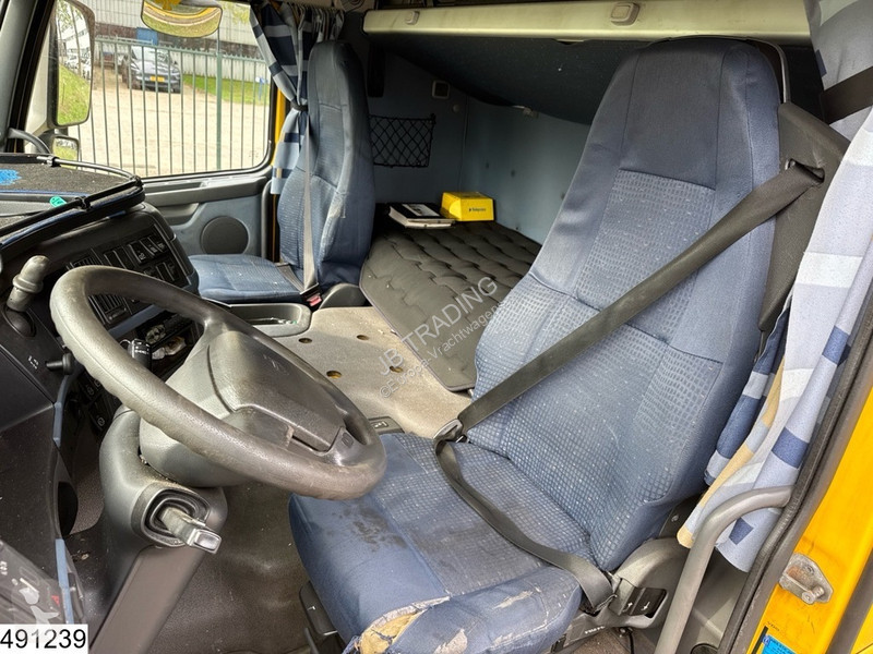 Ciężarówka Volvo 480 6x2, EURO 5, Lohr,...