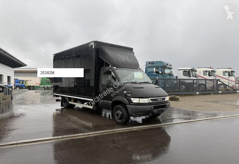 شاحنة Iveco 65C17 /HB