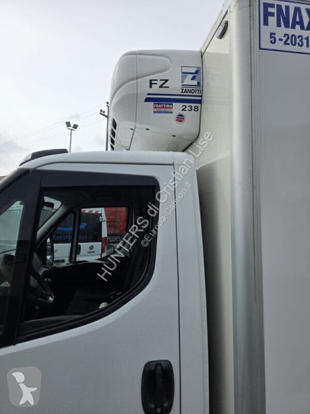 Camion Iveco 60.15 2016
