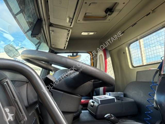 Camion Volvo 420