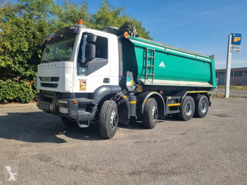 Iveco 450 truck