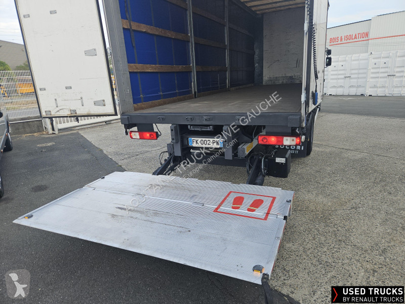 Kamion Renault D Wide