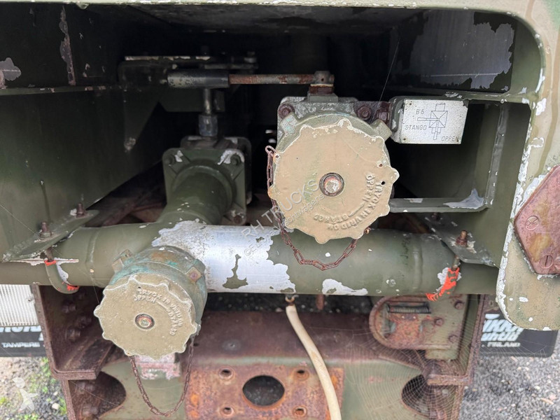 Kamion Volvo 6X4 Robson-Drive + TANK 14.000 LITER