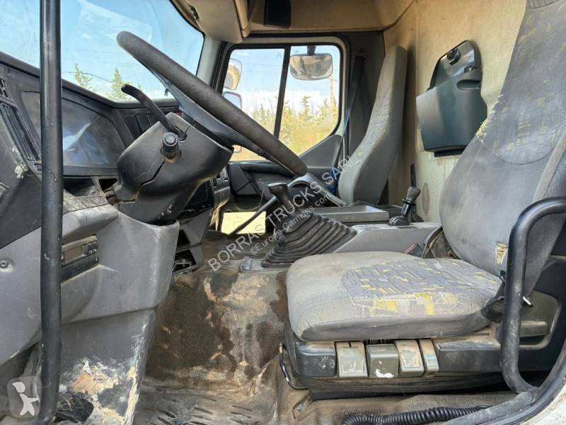 Renault 270 DCI truck