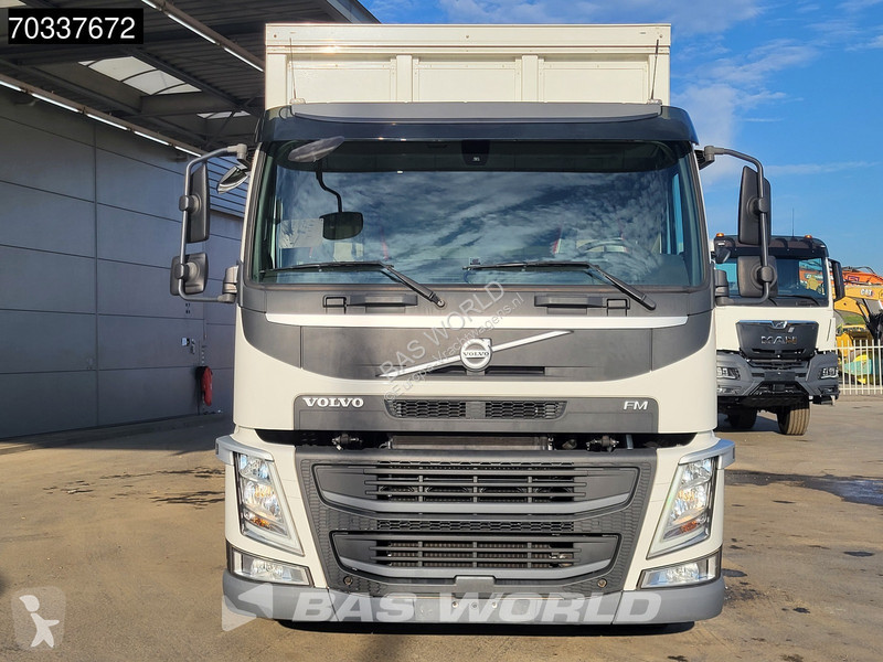 Vrachtwagen Volvo 330 6X2 2000kg Ladebordwand...