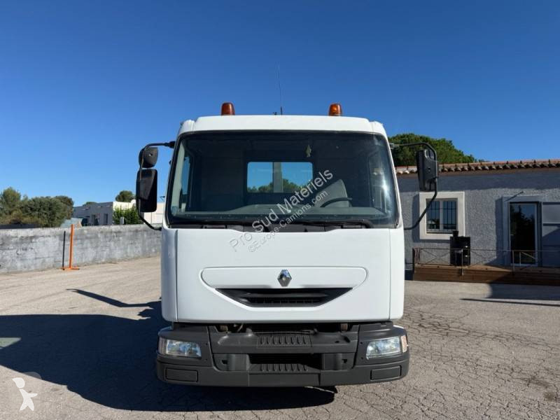 Renault 220 DCI truck