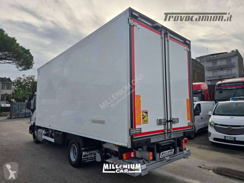 Iveco 100-19 CELLA 5,80 SPONDA EURO 6 truck