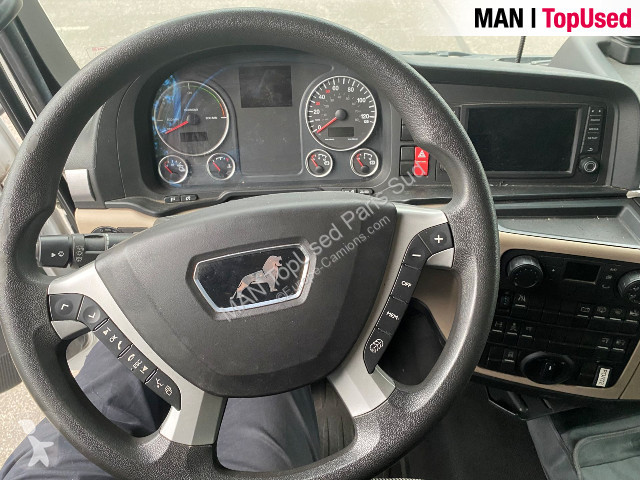 MAN TGM 26.290 6X2-4 LL truck