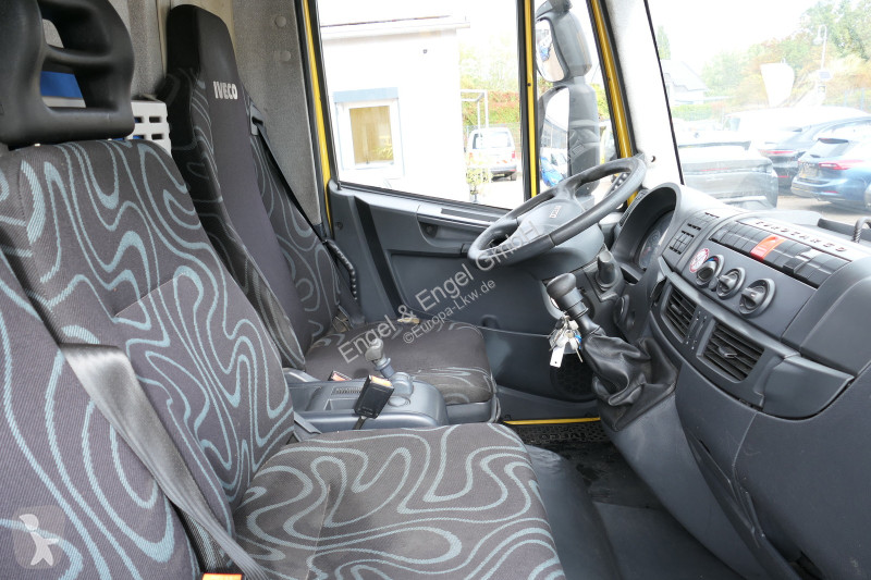 Kamion Iveco EuroCargo ML 120 E 28 AHK LBW