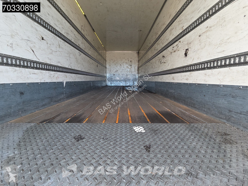 Volvo 320 4X2 20.5 Tonelades 1500kg plataforma...