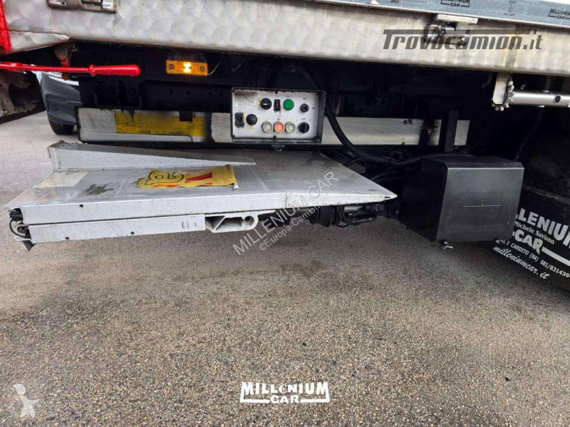 Iveco 120E28 CENTINATO 6,50 SPONDA truck