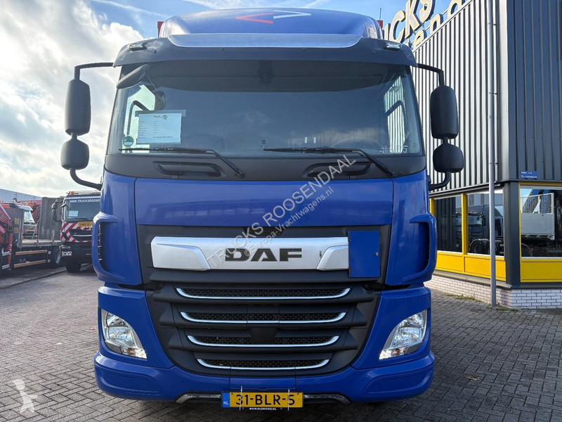 DAF 230 + DHOLLANDIA LOADLIFT + 19 TON + BOX...