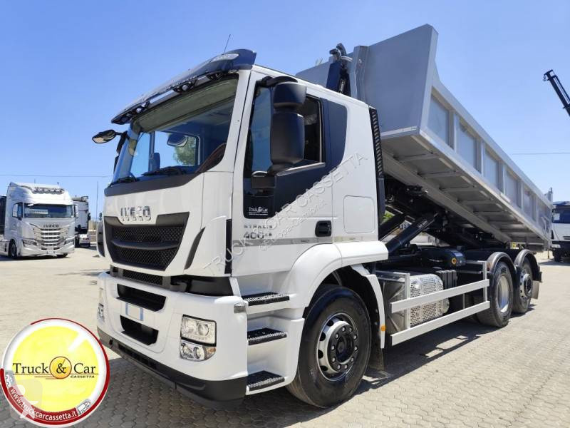 Iveco 260S40 truck
