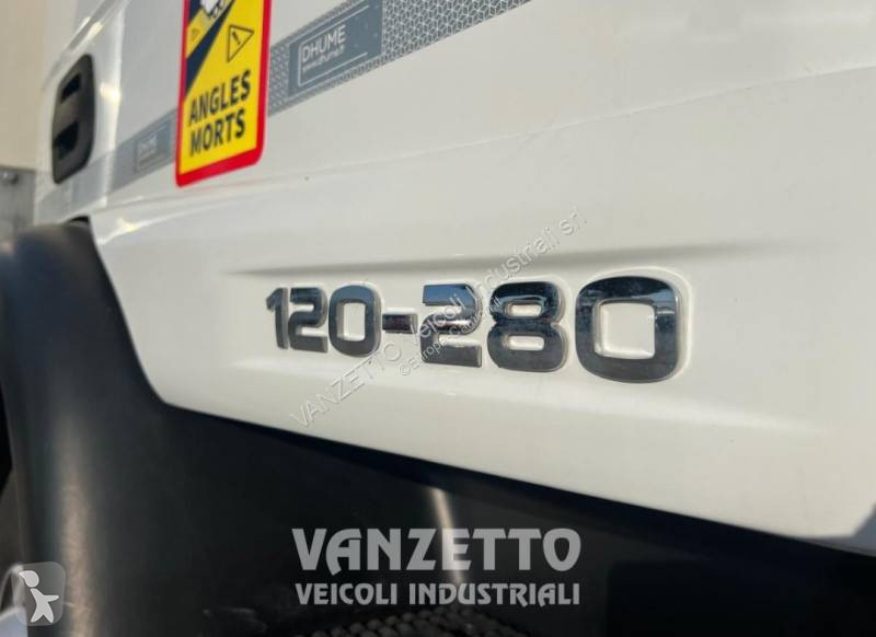Iveco 120 E 28 P tector truck