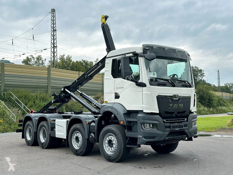 Kamion MAN 35.520 MAN  35.520 BB 8x4 EuromixMTP...