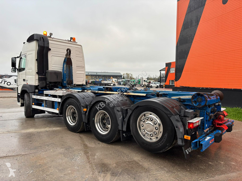Kamion Volvo 500 8x4*4 HIAB XR 20 ton / L=5600 mm