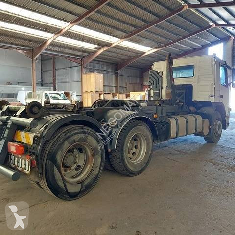 Kamion Volvo 420