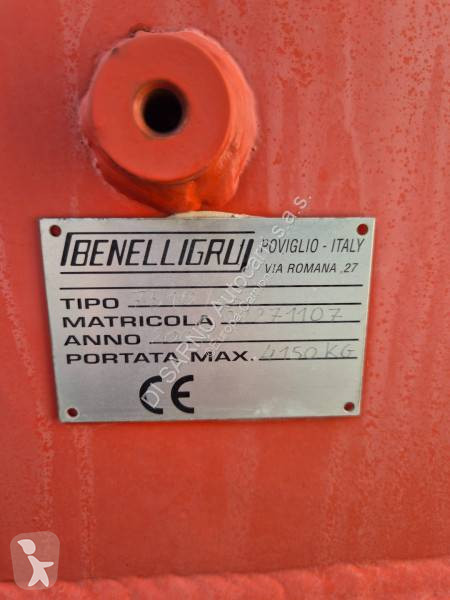 Iveco 120 E 18 truck