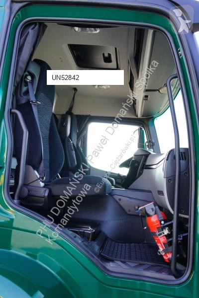 Kamion Mercedes ANTOS / 1833 / ACC / E 6 /...