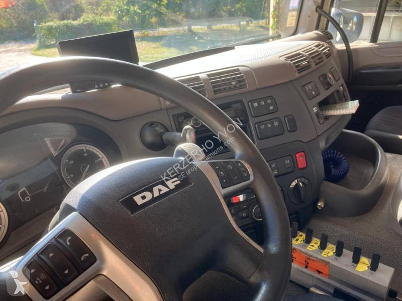 DAF 480 truck