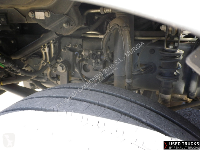 Lastbil Renault D Wide