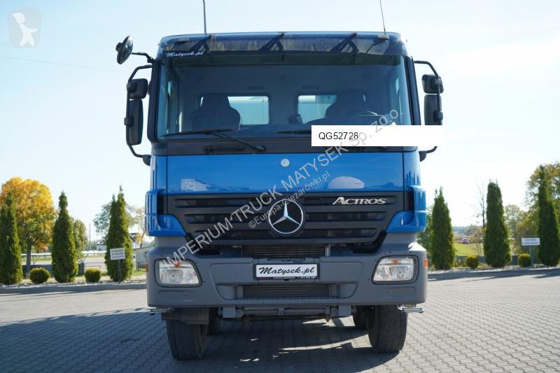 Béton Mercedes AROCS 3241