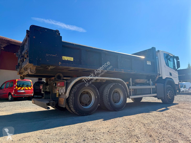 Scania 410 truck