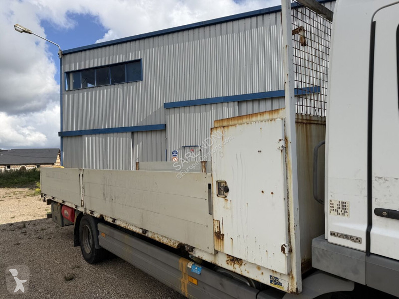 Mercedes 1222 truck