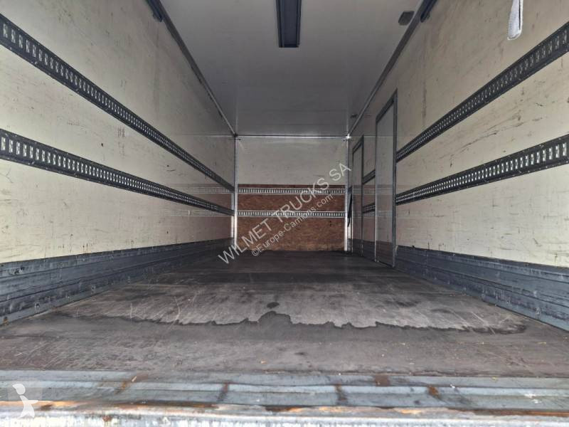 شاحنة Iveco 140 E 19