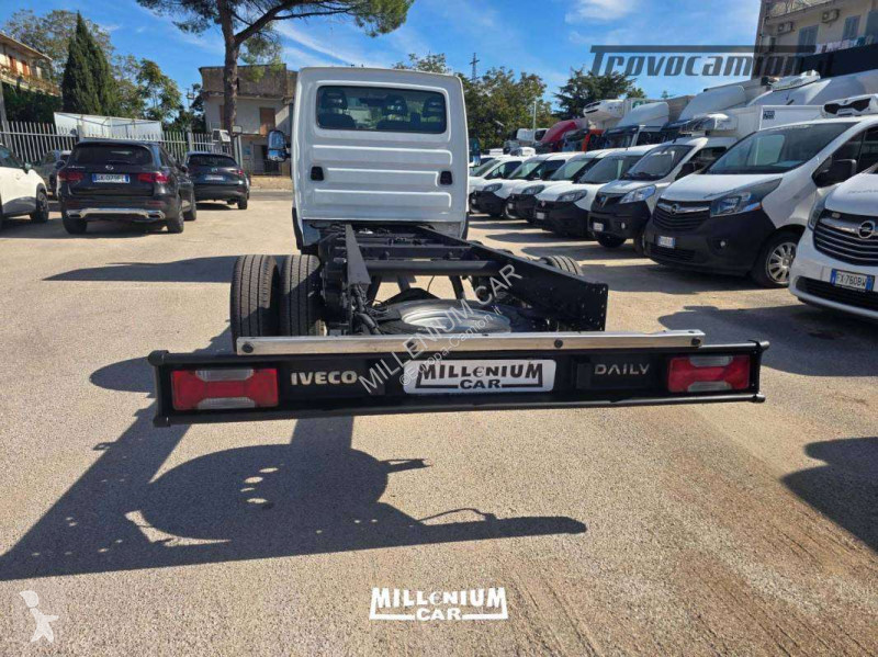 Iveco 72-15 PASSO 4350 TELAIO 2016 truck