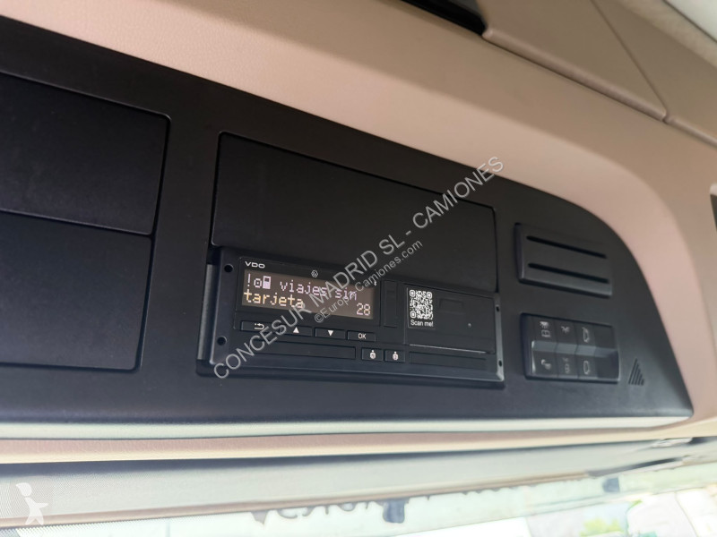 Mercedes  1851LS truck