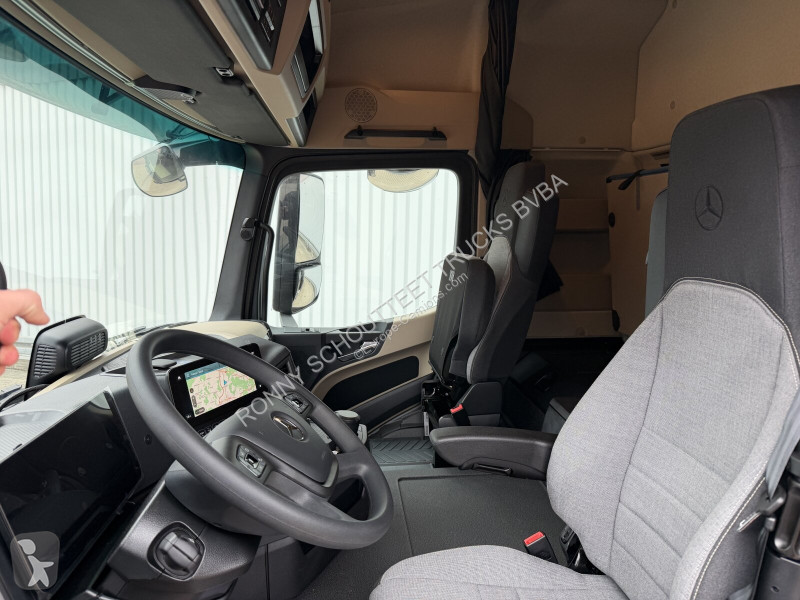 Kamion Mercedes Actros 2540 L 6x2/4 Actros 2540...