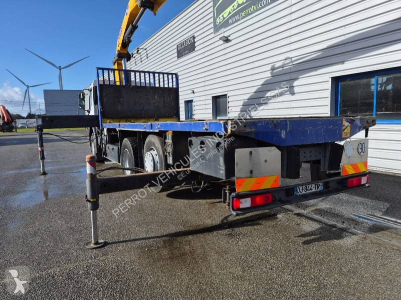 Renault 370 DXI truck