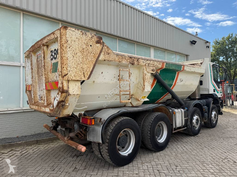 Iveco 450 truck