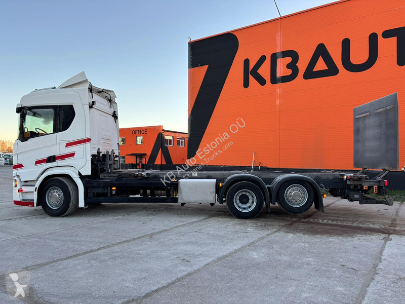 Scania 450 6x2*4 ETADE truck