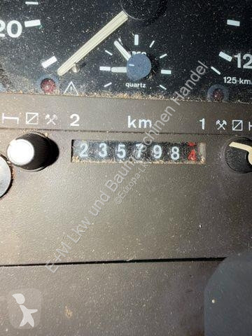 817L D VIEHLKW FÜR 7 KÜHE truck
