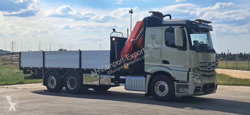 Kamion Mercedes 2542