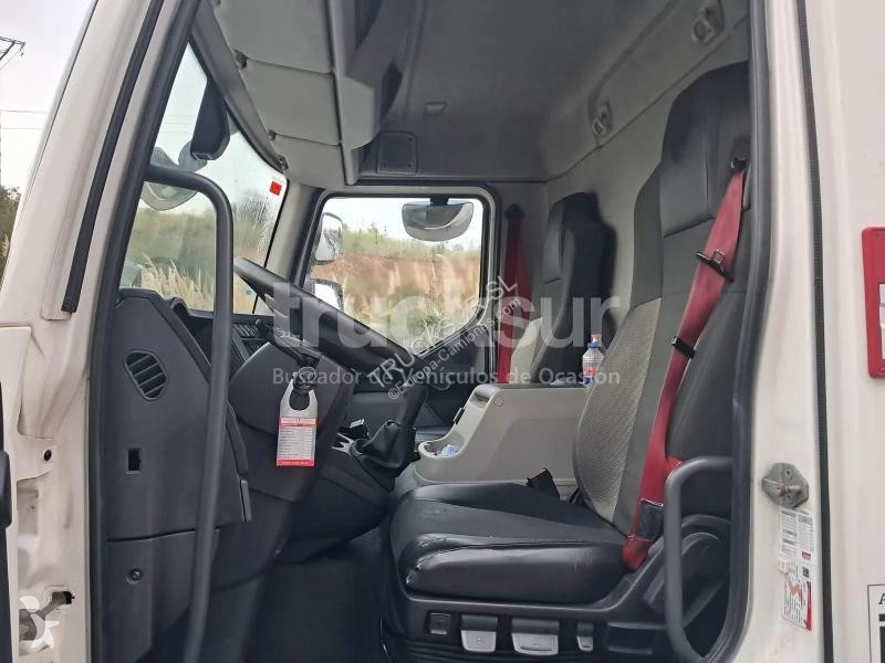Vrachtwagen Renault D 12.210 15P FRC P/E CARR...