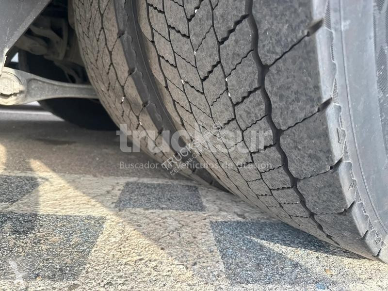 Volvo FM330.18 truck