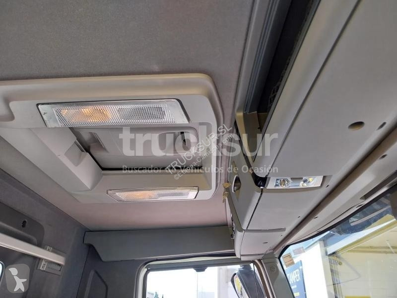 Renault C430.26 6X2 truck
