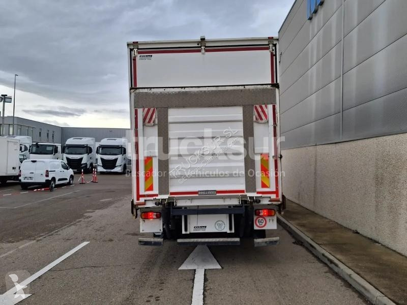 Renault D320.26 truck